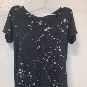 black spotted hi-low t-shirt
